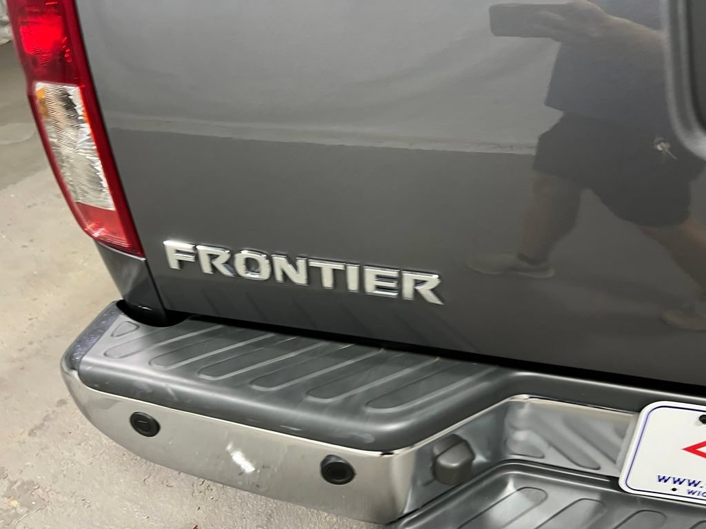 Used 2021 Nissan Frontier SV AWD/4WD image 17