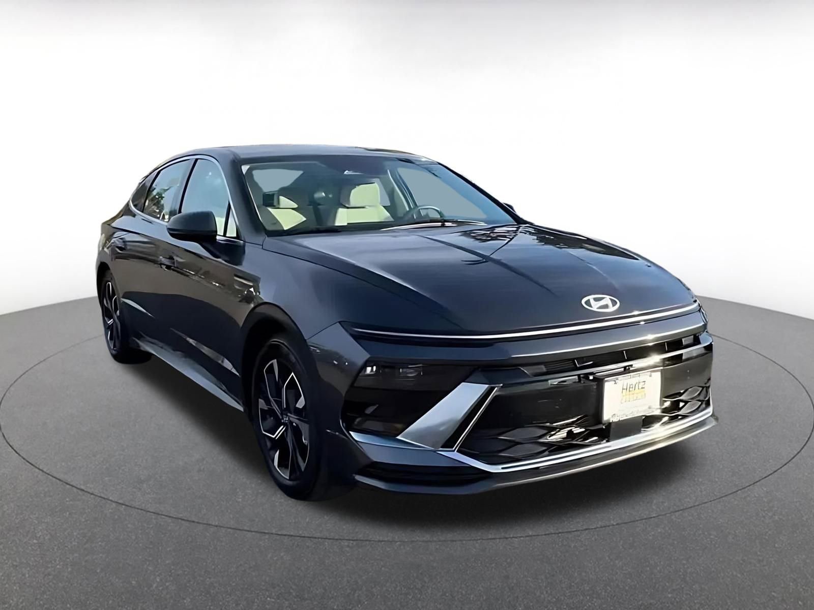 Used 2025 Hyundai Sonata SEL image 3