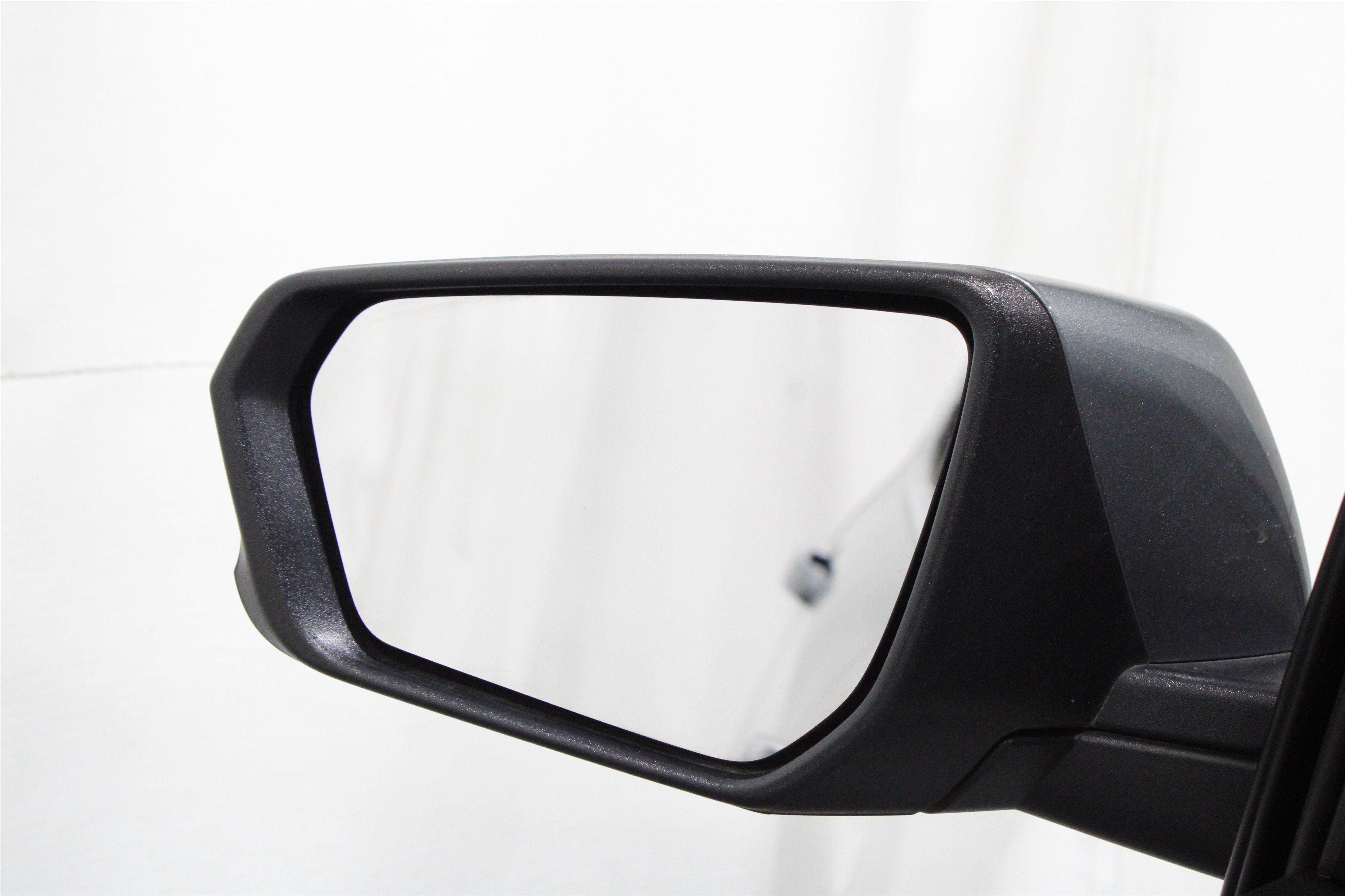 Used 2023 Chevrolet Equinox LT w/ LPO, Floor Liner Package image 18