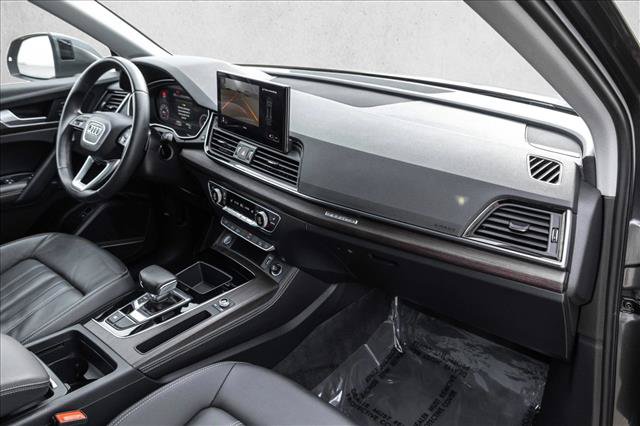 Used 2022 Audi Q5 2.0T Premium Plus AWD/4WD image 25