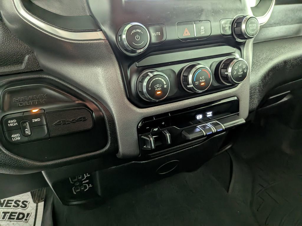 Used 2022 RAM 2500 Big Horn image 25