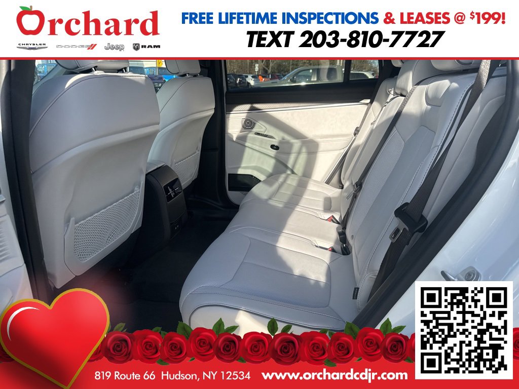 Used 2025 Jeep Wagoneer S Limited image 19