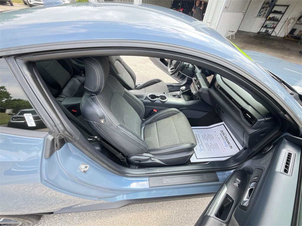 Used 2024 Ford Mustang Coupe image 23