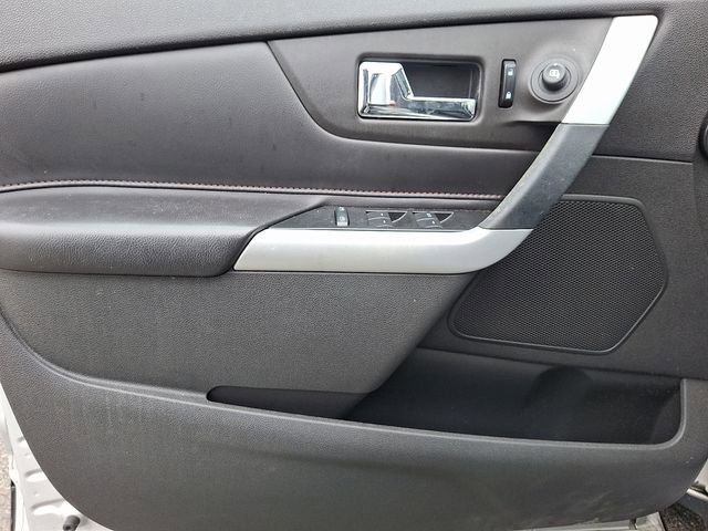 Used 2013 Ford Edge Limited image 12