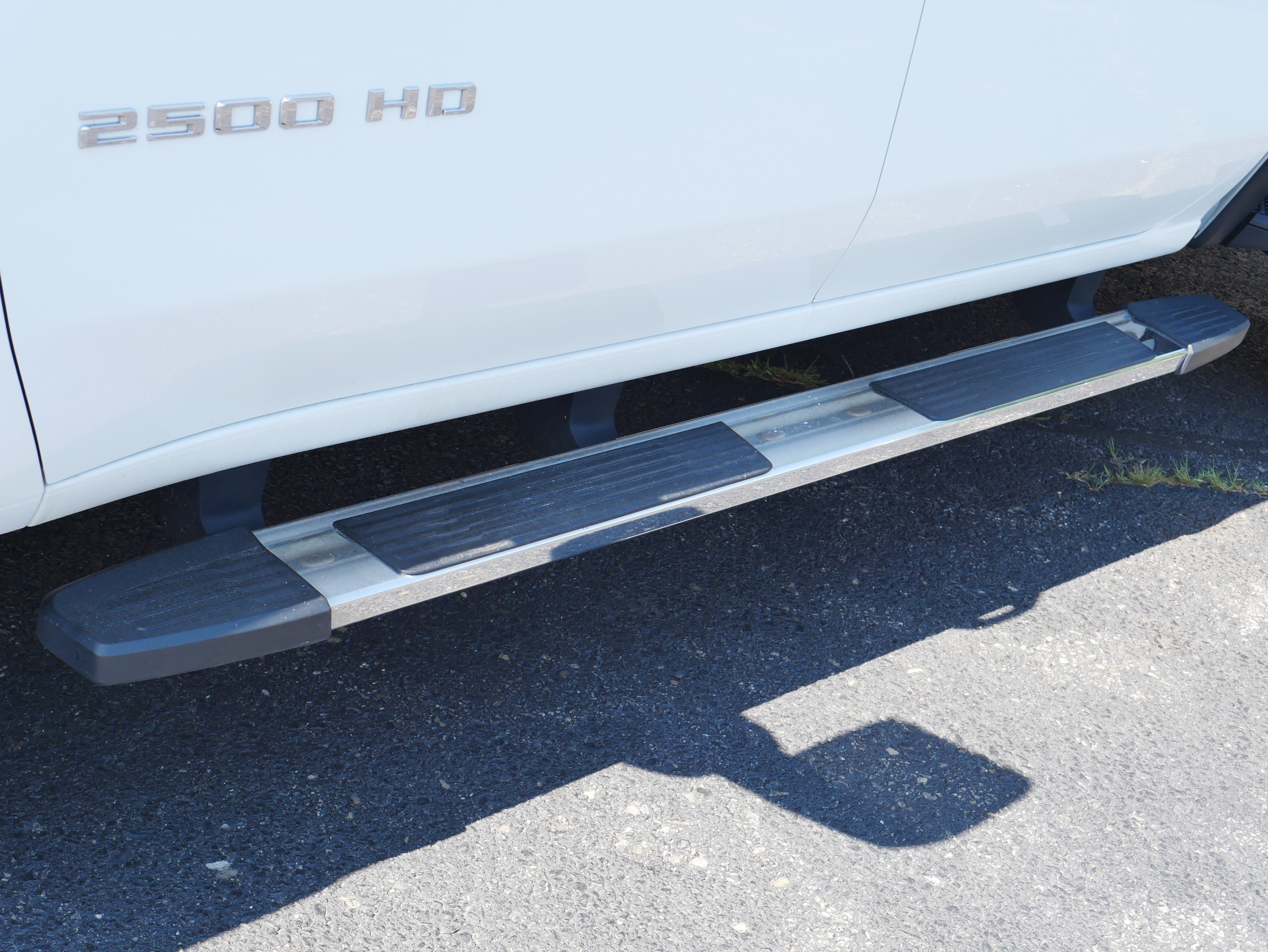 Certified 2020 Chevrolet Silverado 2500 LTZ w/ LTZ Premium Package AWD/4WD image 13