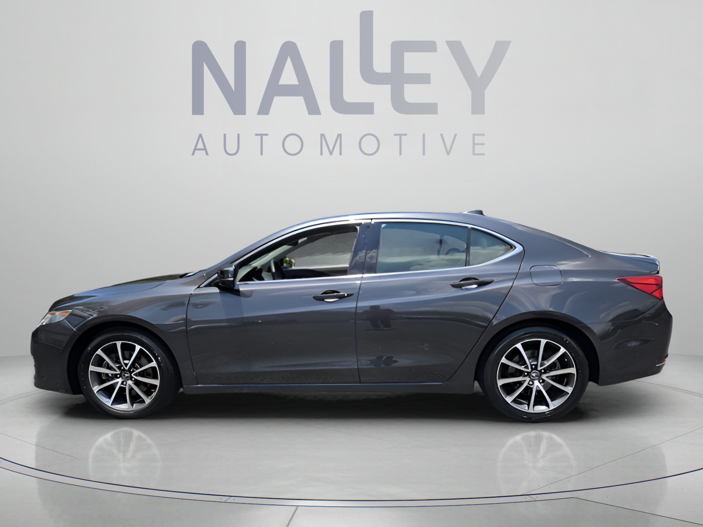 Used 2015 Acura TLX V6 SH-AWD w/ Technology Pkg image 2