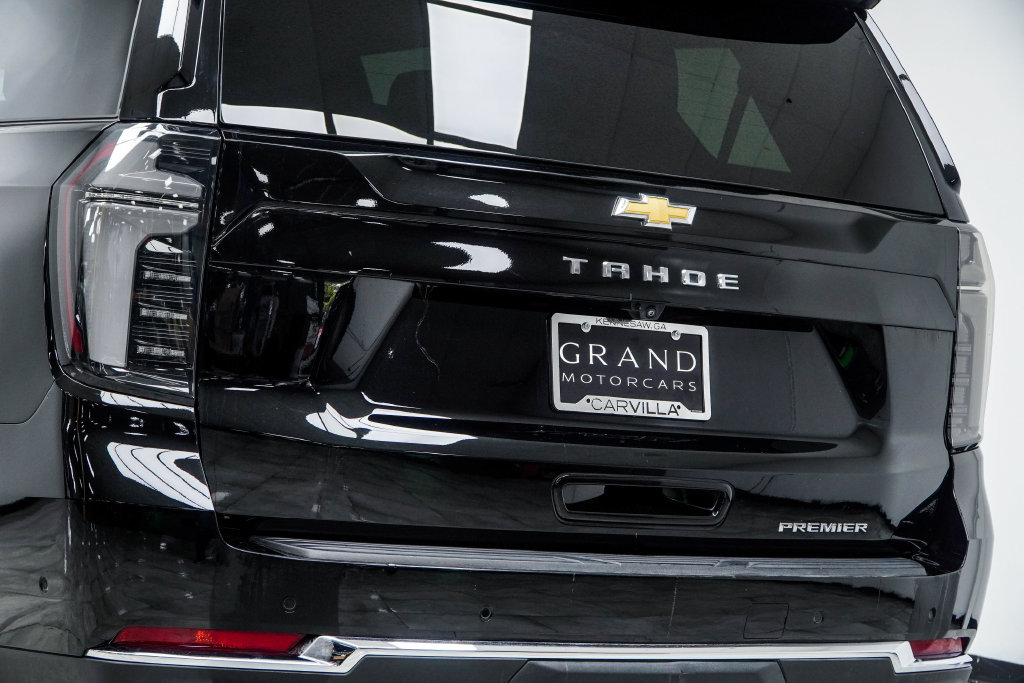 Used 2025 Chevrolet Tahoe Premier AWD/4WD image 19