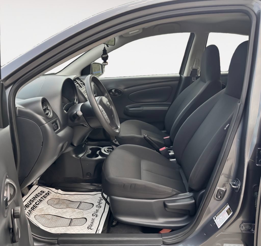 Used 2017 Nissan Versa S FWD image 12