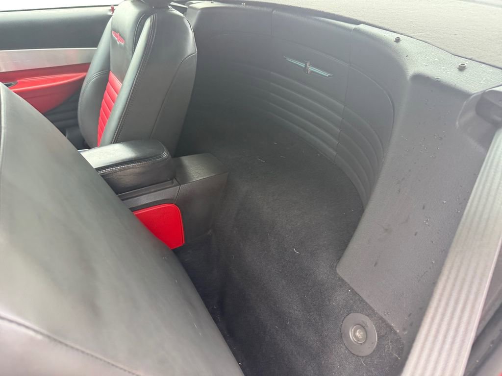 Used 2002 Ford Thunderbird image 13