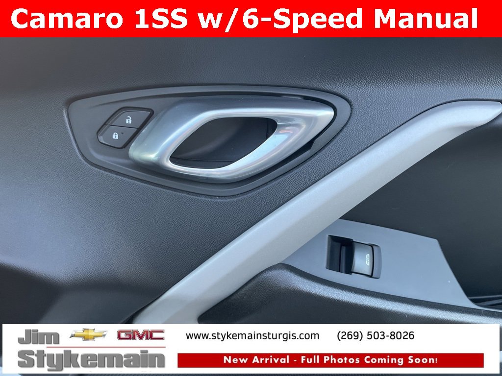 Used 2022 Chevrolet Camaro LT image 10