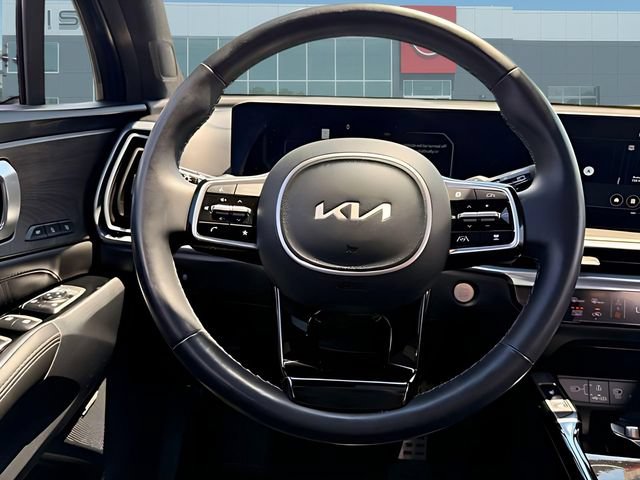 Used 2024 Kia Sorento SX Prestige AWD/4WD image 9