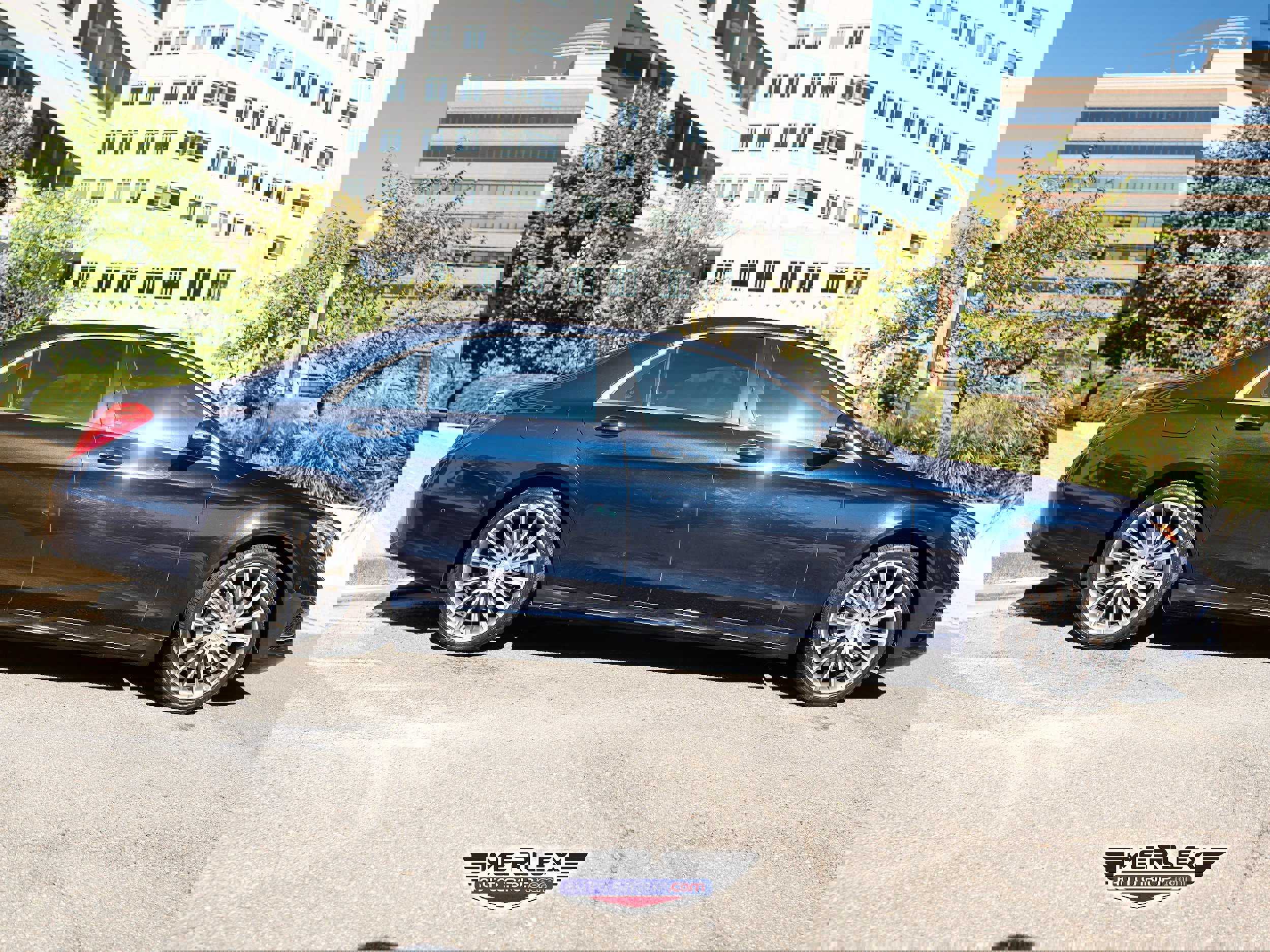 Used 2017 Mercedes-Benz S 550 Sedan image 8