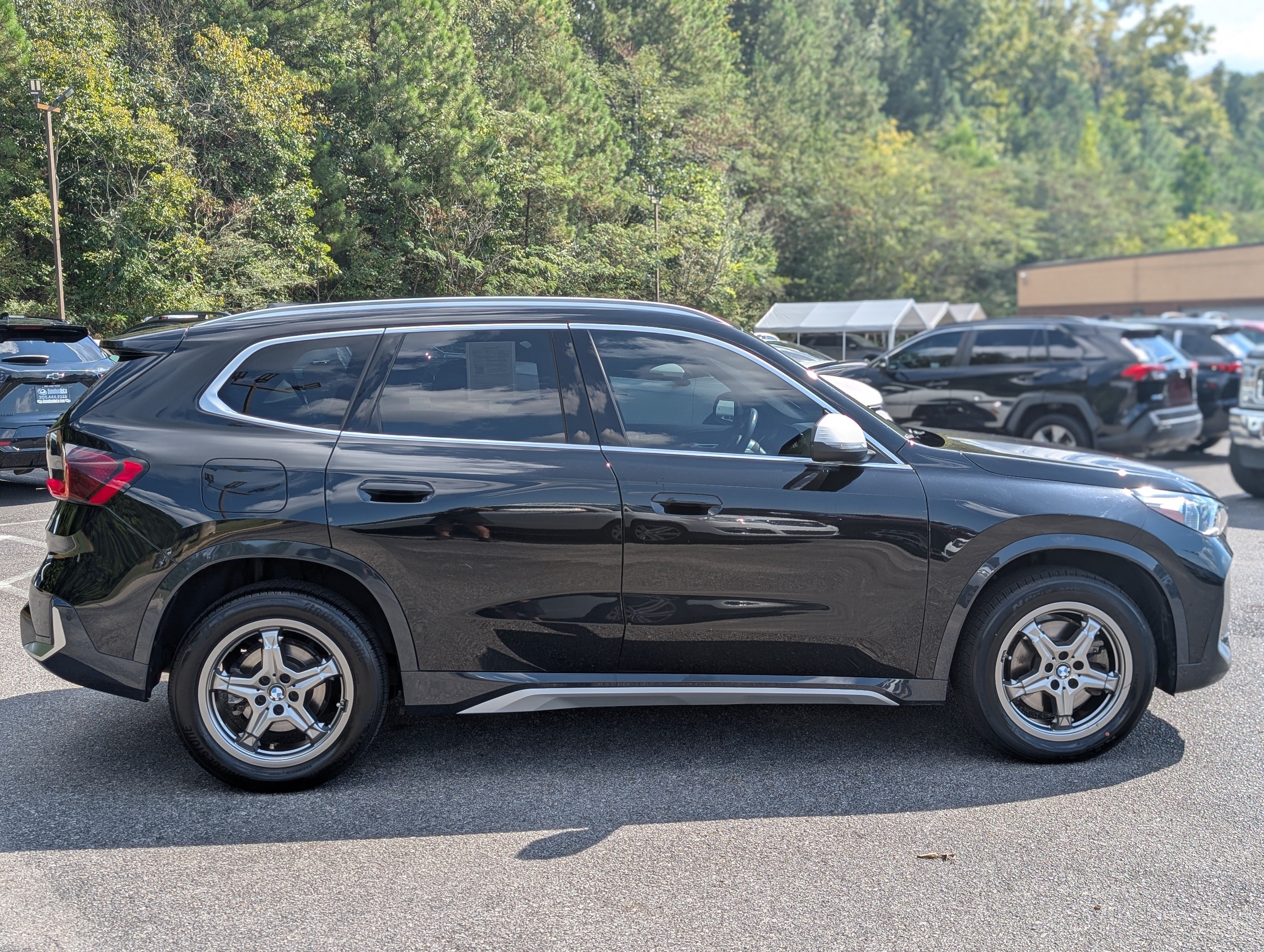 Used 2024 BMW X1 xDrive28i AWD/4WD image 10