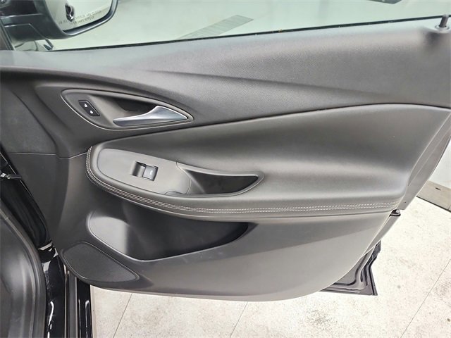 Used 2024 Buick Encore GX Sport Touring image 34