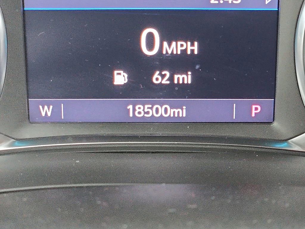 Used 2023 Chevrolet Traverse LT image 26