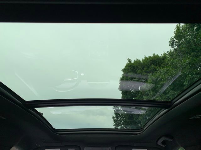 New 2025 Lincoln Nautilus Reserve image 13