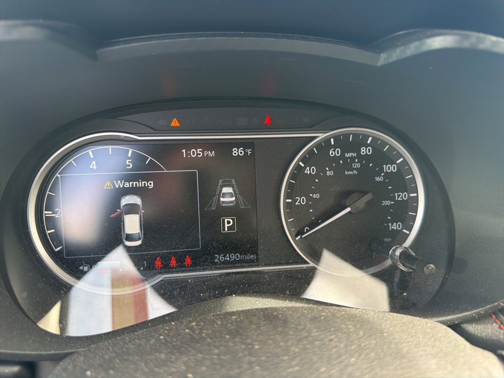 Certified 2024 Nissan Versa SR w/ Trunk Package image 14