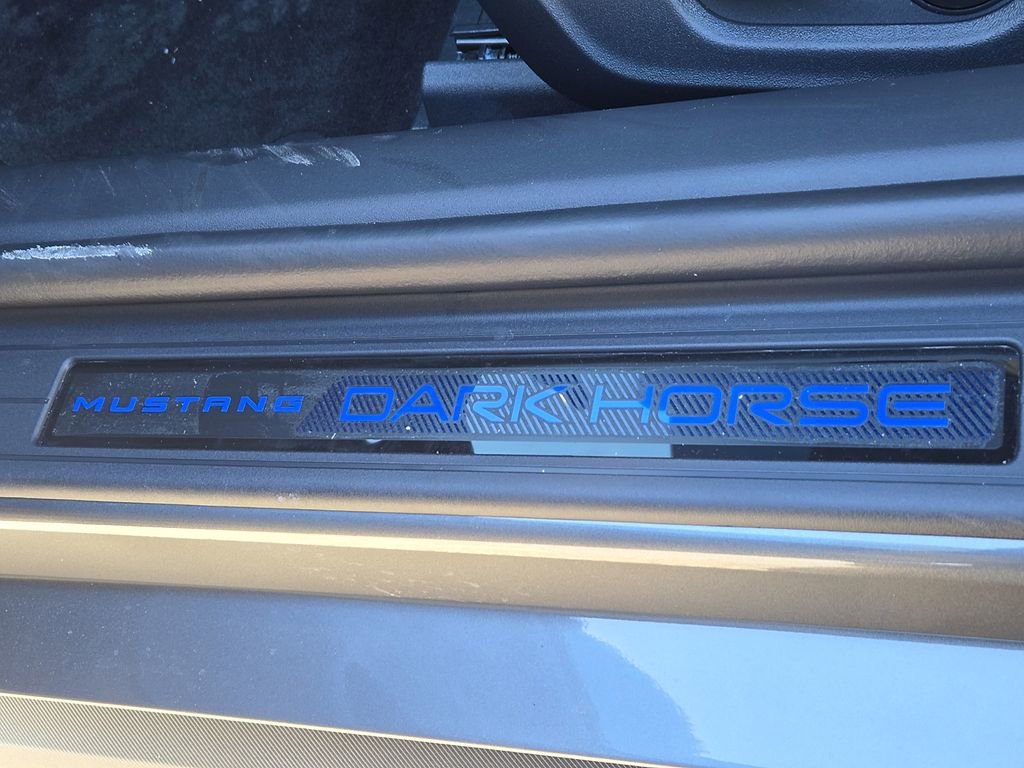 Used 2025 Ford Mustang Dark Horse image 30