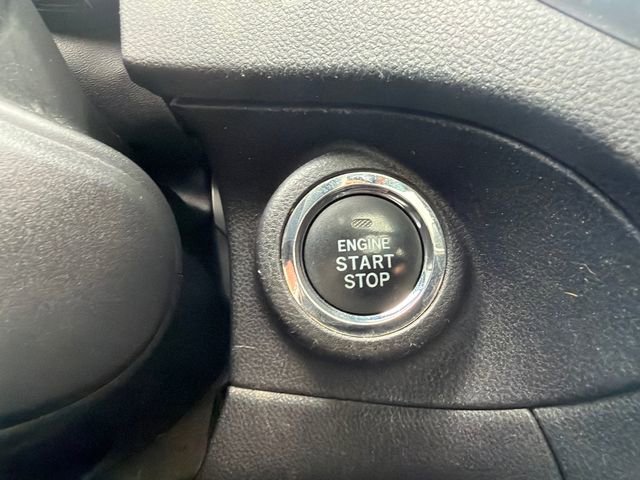 Certified 2022 Subaru Ascent Limited w/ Technology Package image 32