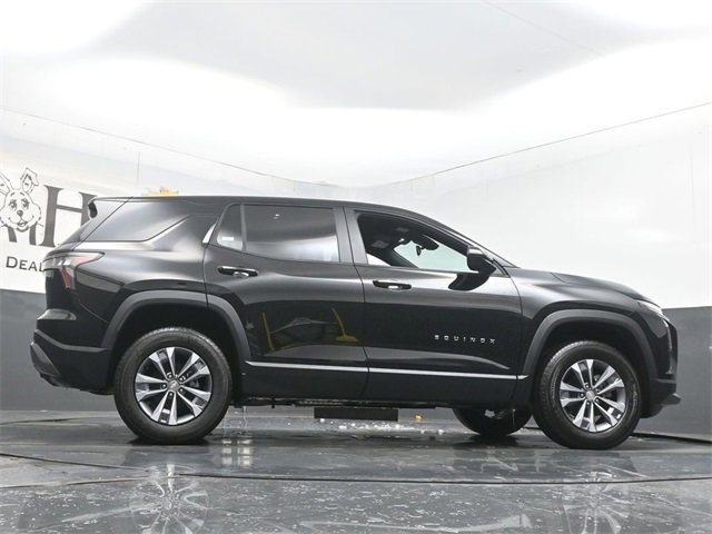 New 2026 Chevrolet Equinox LT w/ Convenience Package II image 31