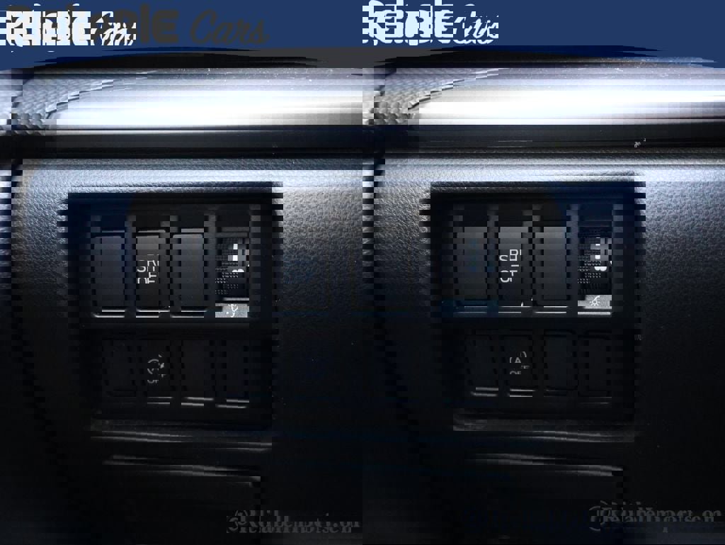 Used 2023 Subaru Forester Premium image 32