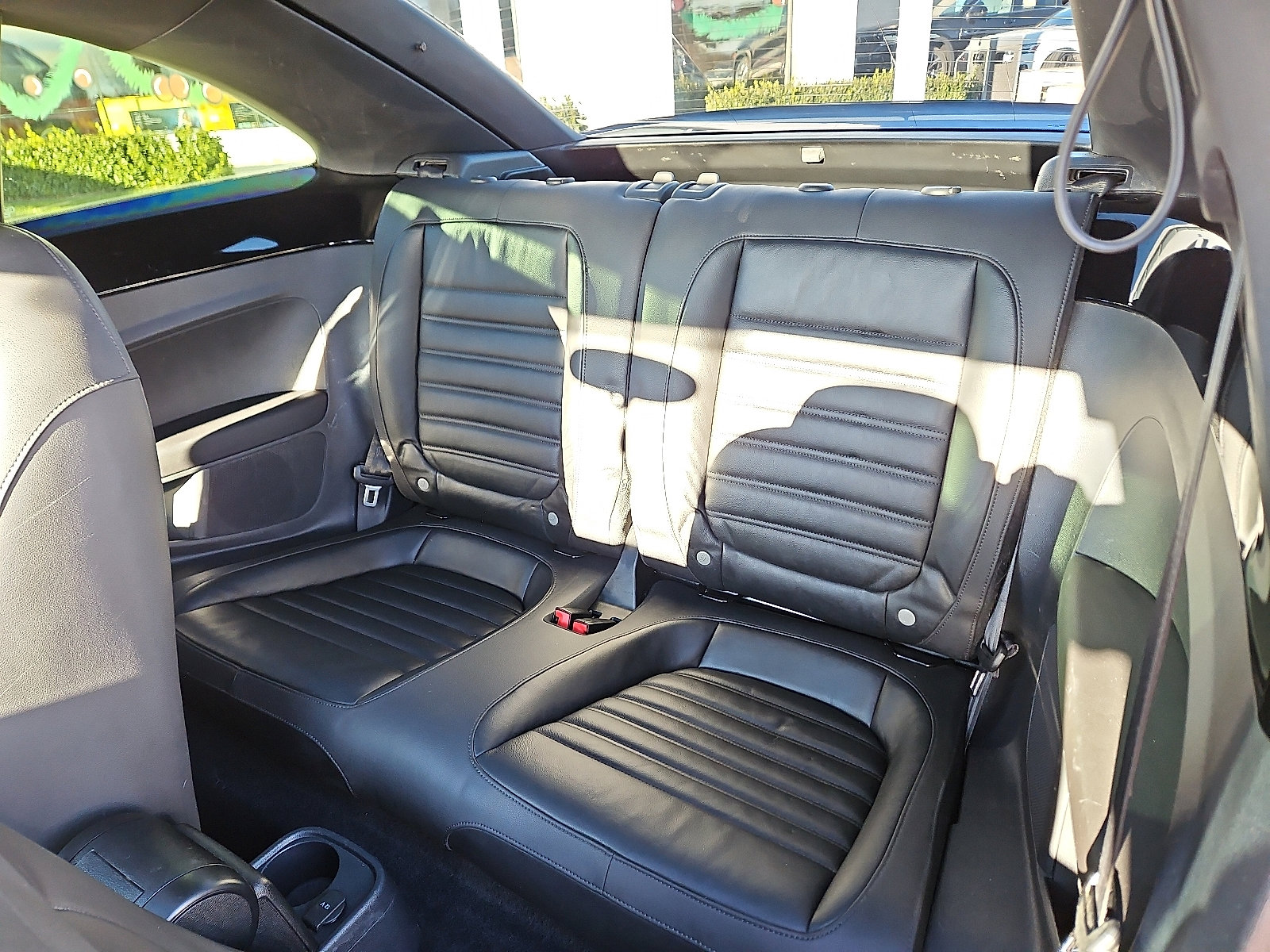 Used 2013 Volkswagen Beetle R-Line image 11