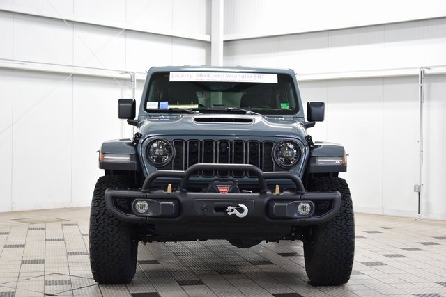 Used 2024 Jeep Wrangler Unlimited Rubicon 392 image 2