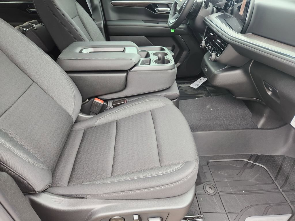 New 2026 Chevrolet Tahoe LS image 10