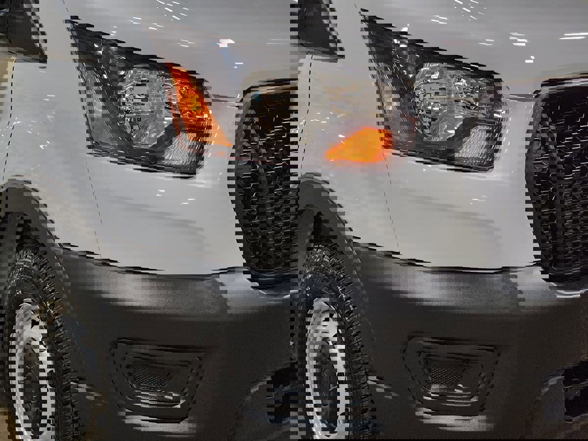 Used 2024 Ford Transit 350 XL image 14