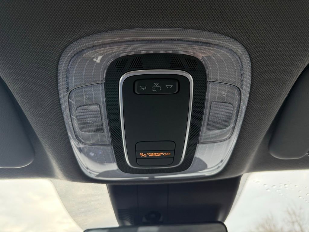 Used 2024 Hyundai Elantra SE image 26