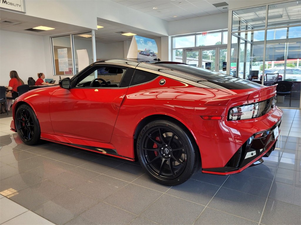 New 2025 Nissan Z NISMO w/ Floor Mat Package image 6