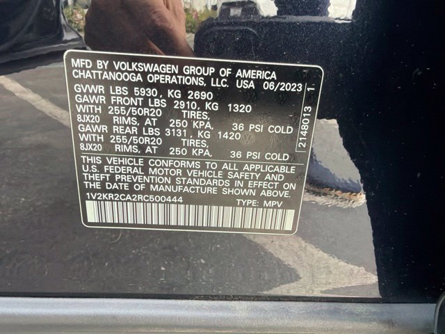 Used 2024 Volkswagen Atlas SE w/ Panoramic Sunroof Package AWD/4WD image 12