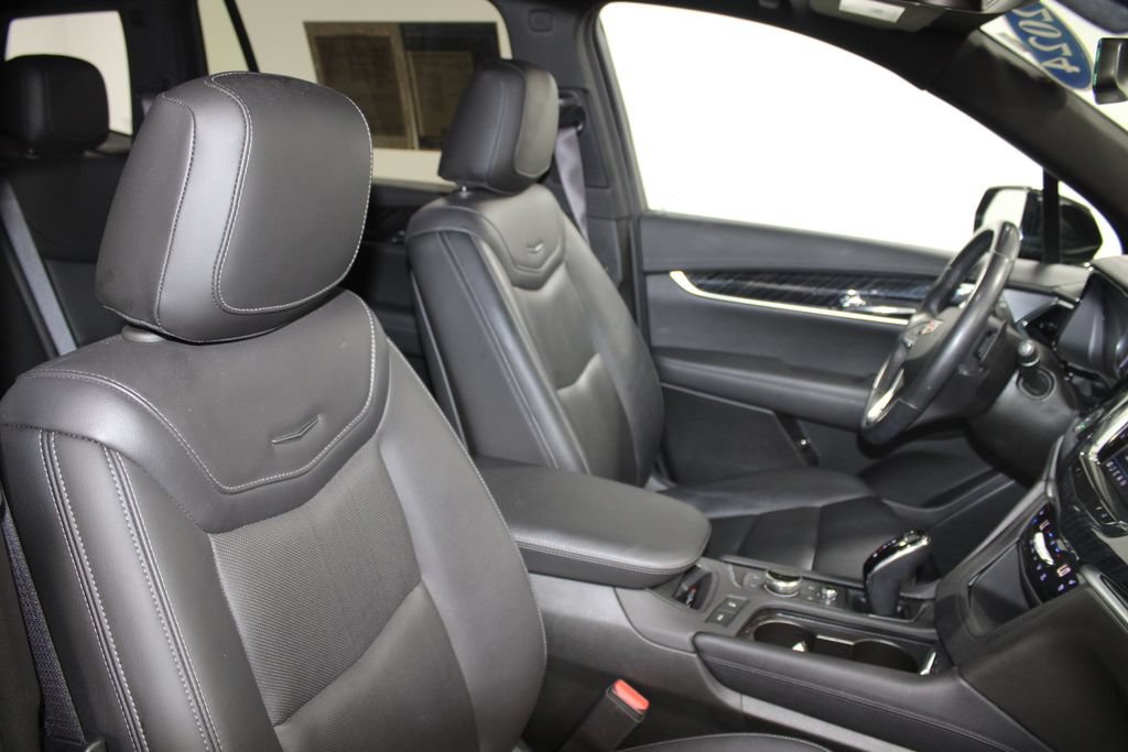 Used 2024 Cadillac XT6 Premium Luxury AWD/4WD image 22