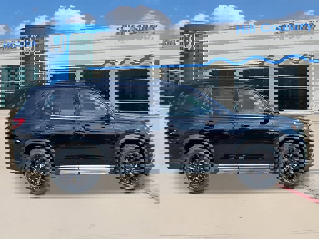 New 2025 Honda Pilot Touring image 5