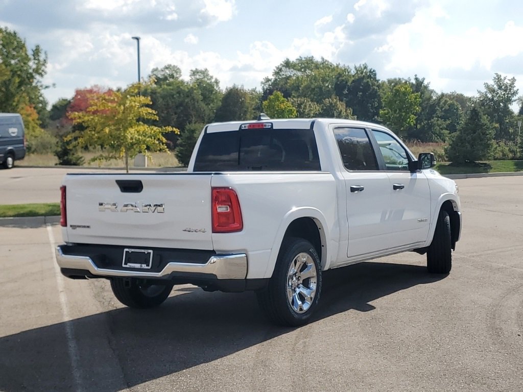 New 2025 RAM 1500 4x4 Crew Cab image 2
