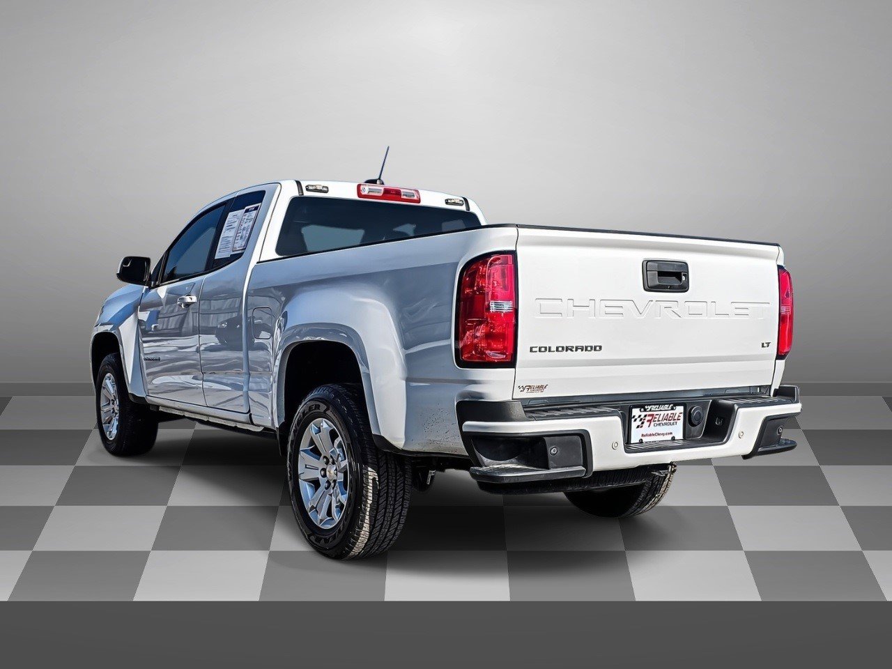 Certified 2022 Chevrolet Colorado LT w/ Fleet Safety Package image 4