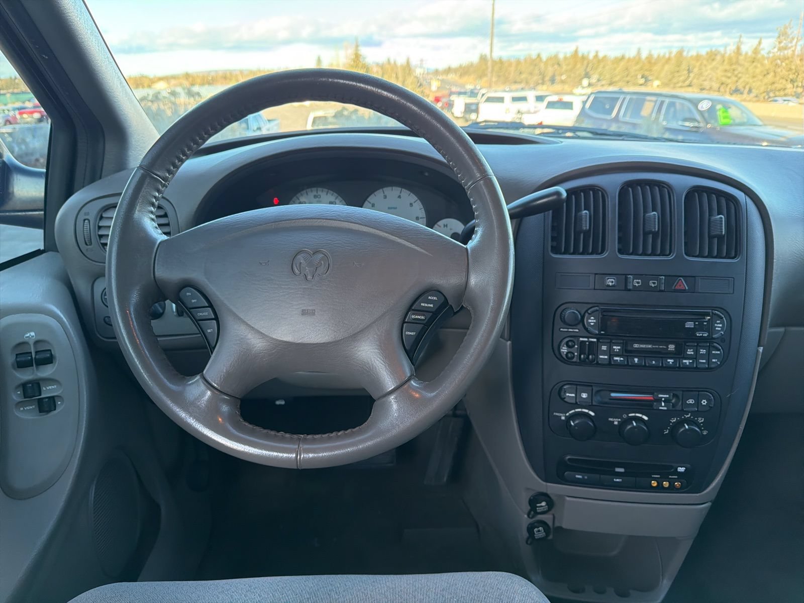 Used 2003 Dodge Grand Caravan Sport FWD image 16
