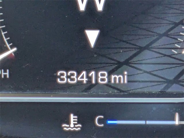 Used 2023 GMC Yukon SLT image 32