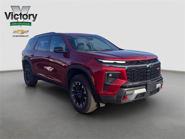 Used 2024 Chevrolet Traverse Z71 w/ Enhanced Driving Package image 8