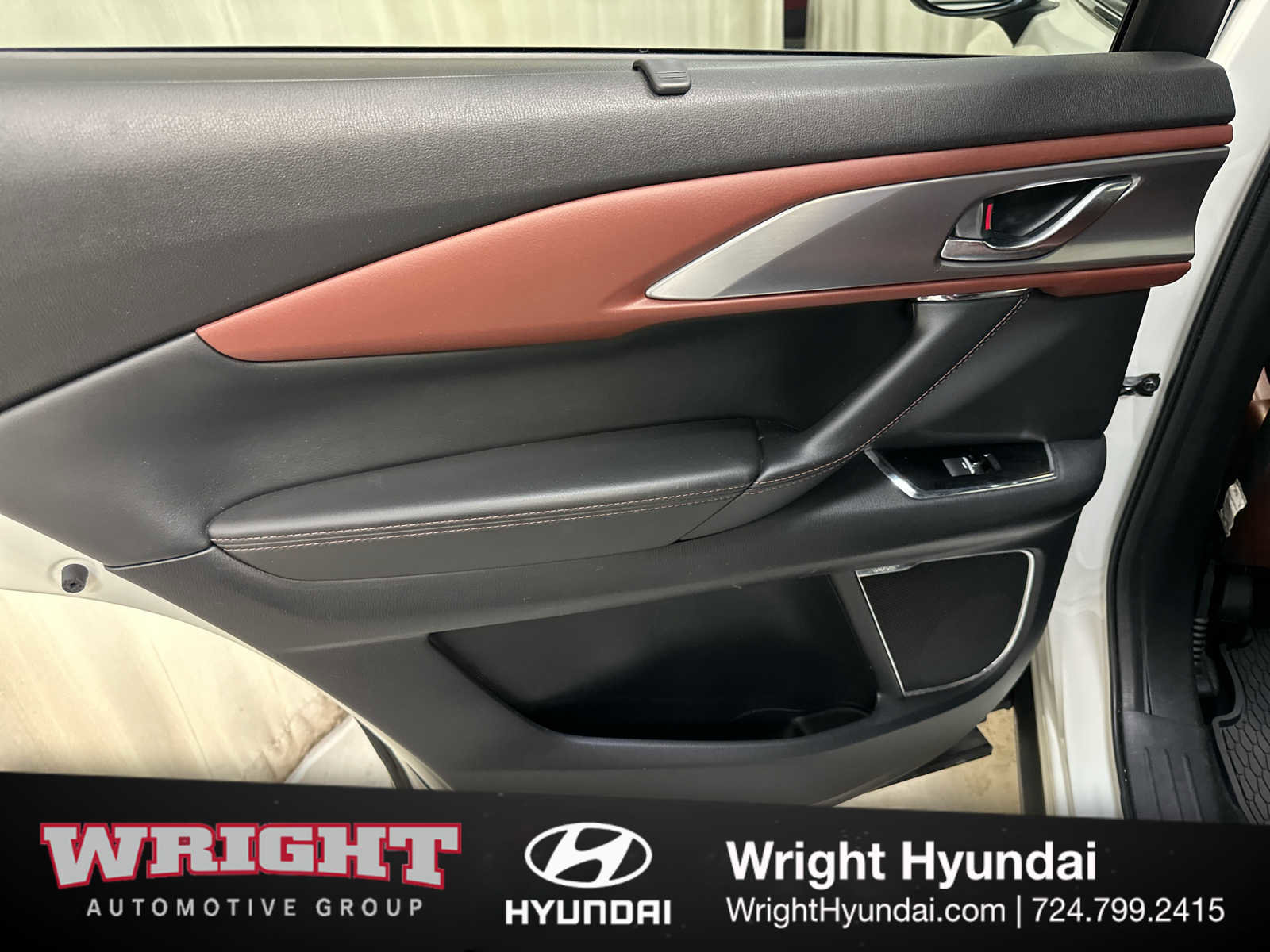 Used 2019 MAZDA CX-9 Signature image 12