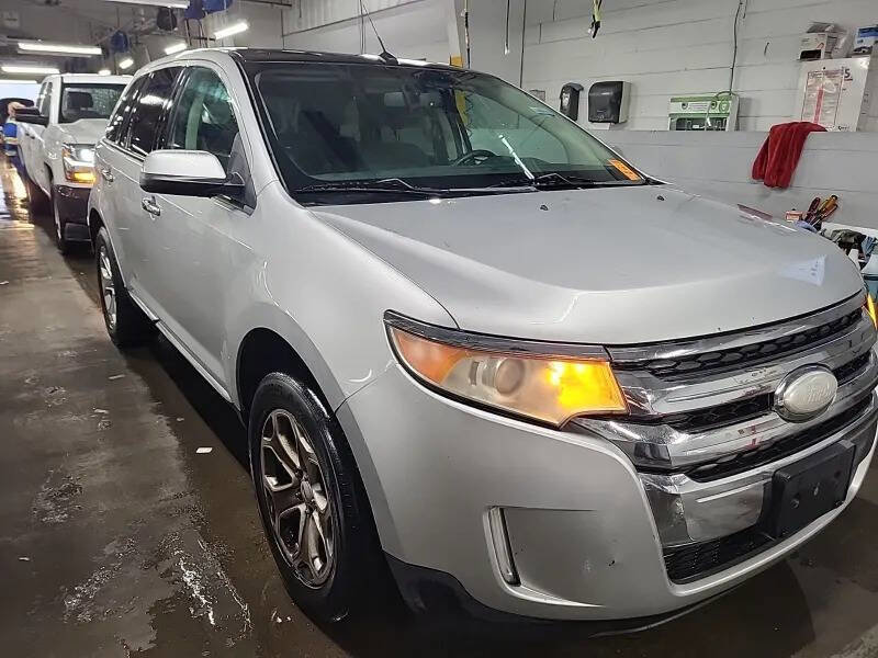 Used 2011 Ford Edge SEL w/ 201A Rapid Spec Order Code image 1