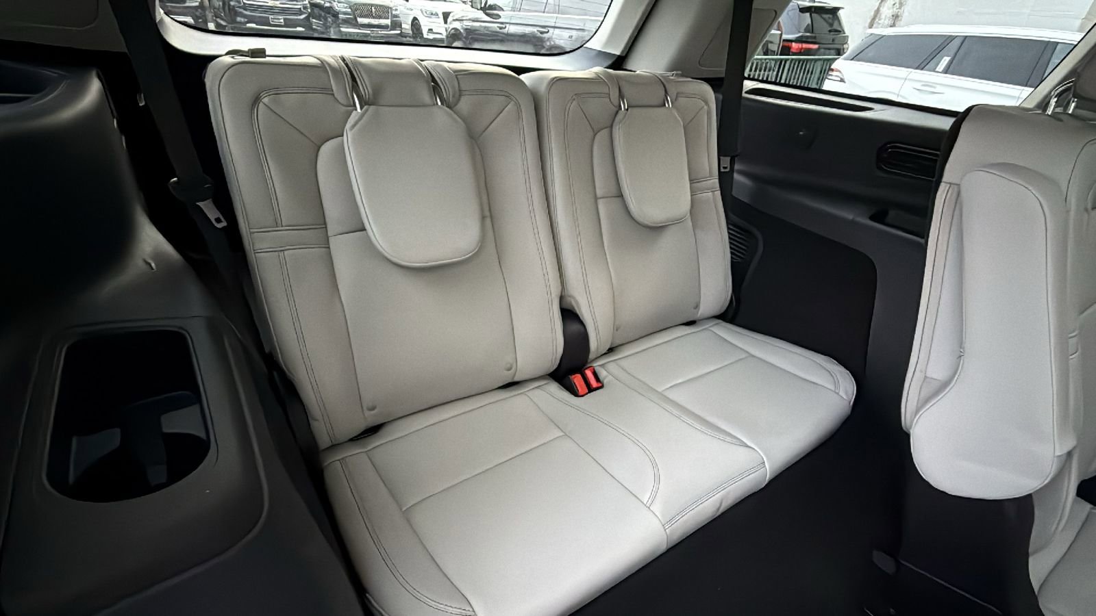 New 2026 Lincoln Aviator Reserve image 13