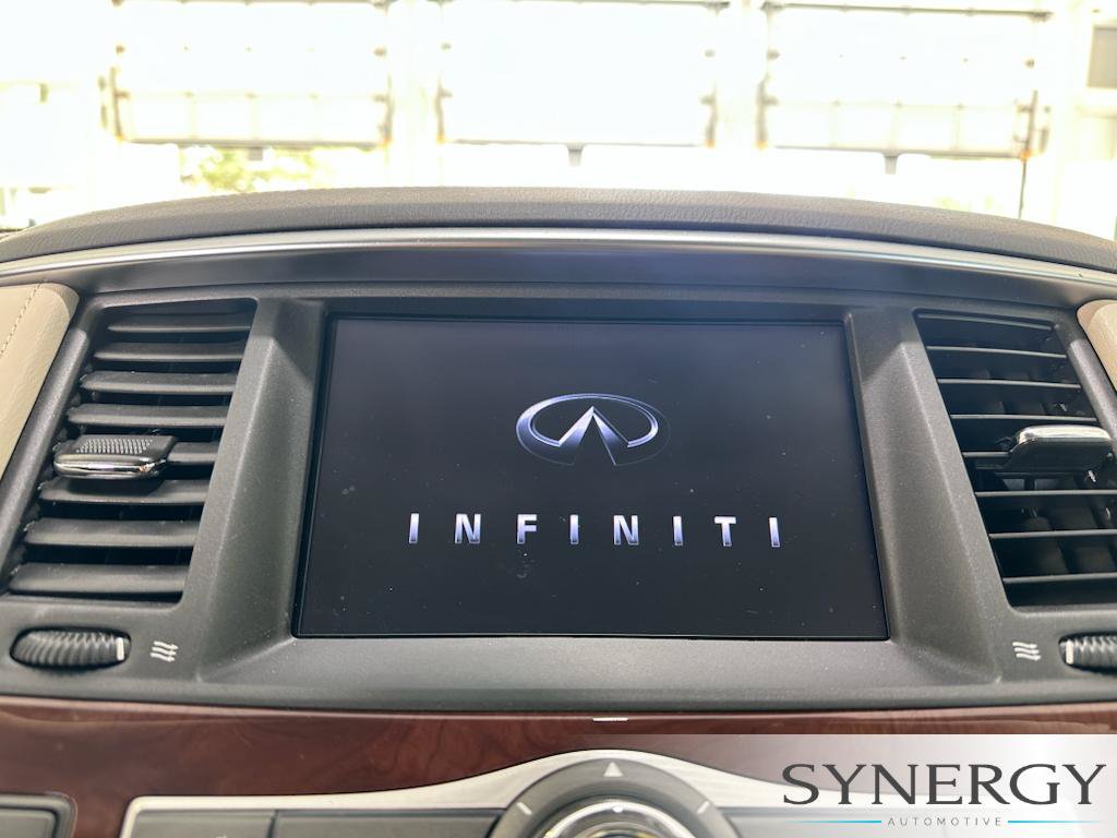 Used 2018 INFINITI QX80 4WD w/ Driver Assistance Package image 14