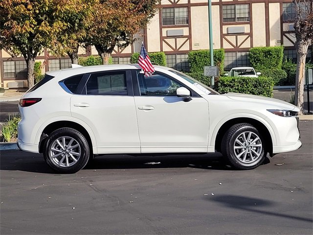 Used 2025 MAZDA CX-5 AWD 2.5 S w/ Select Package image 4