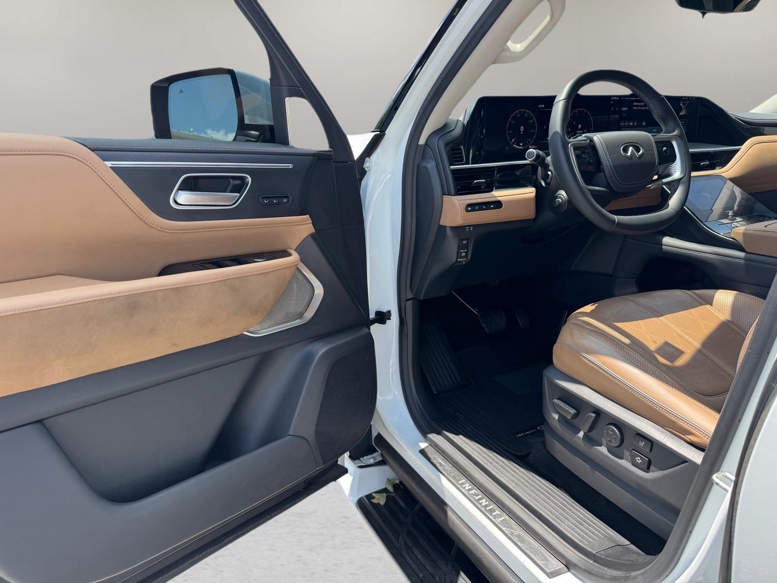 Certified 2025 INFINITI QX80 Sensory w/ Exterior Package AWD/4WD image 19