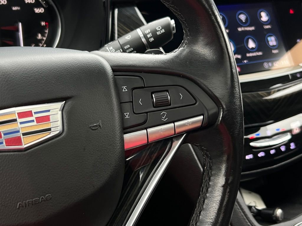 Used 2022 Cadillac XT6 Premium Luxury image 31