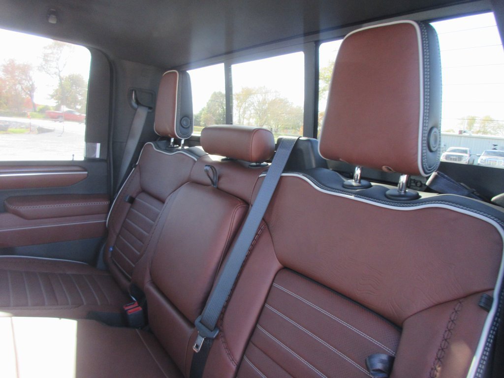 New 2026 GMC Sierra 2500 Denali Ultimate image 15