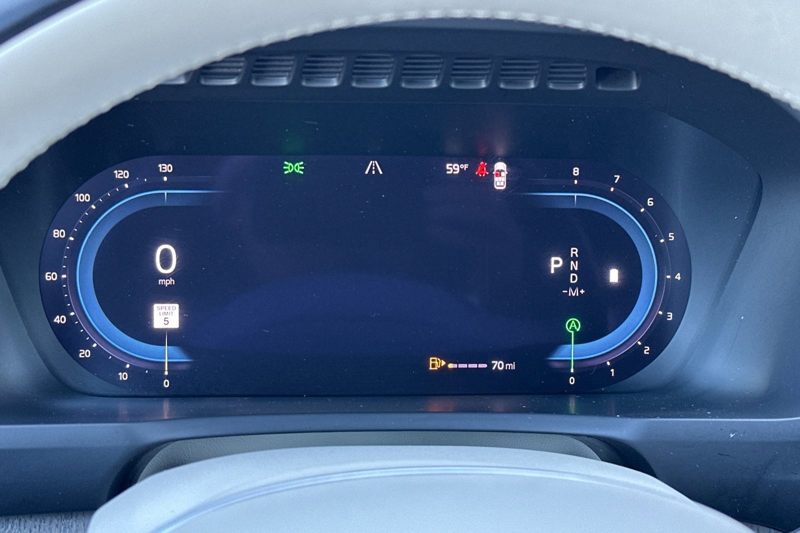 Used 2025 Volvo XC90 B6 Ultra image 31