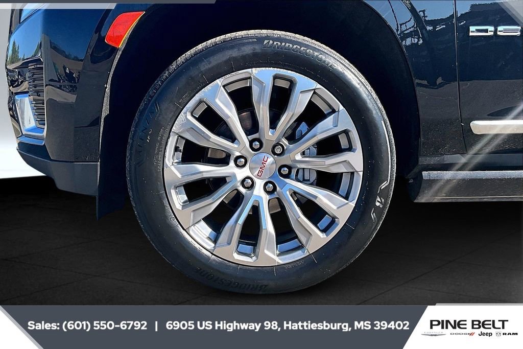 Used 2023 GMC Yukon Denali image 7
