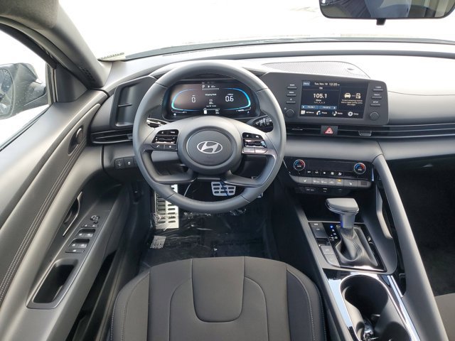 New 2026 Hyundai Elantra SEL Sport Premium FWD image 12